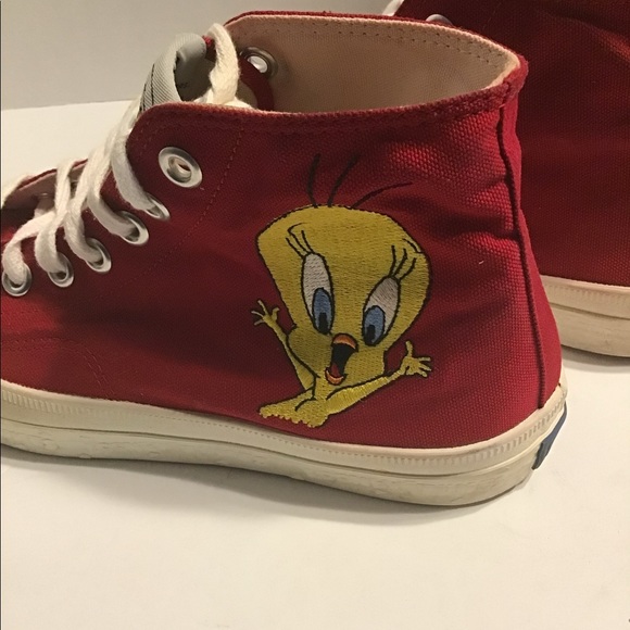 Keds Vintage (90’s) Canvas Tweety Bird High Top Sneakers - Picture 3 of 9